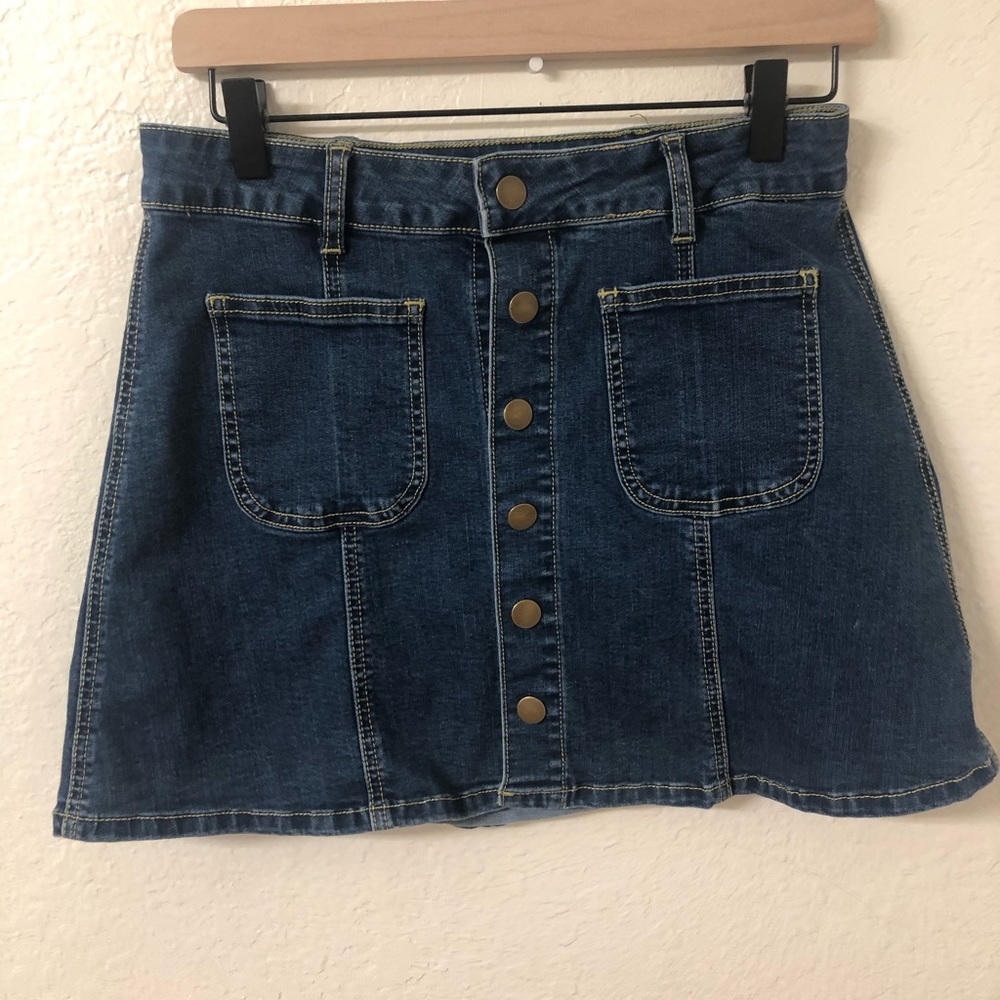 Denim skirt